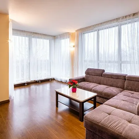 Apartment Old Family