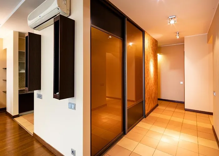 Apartment Old Family